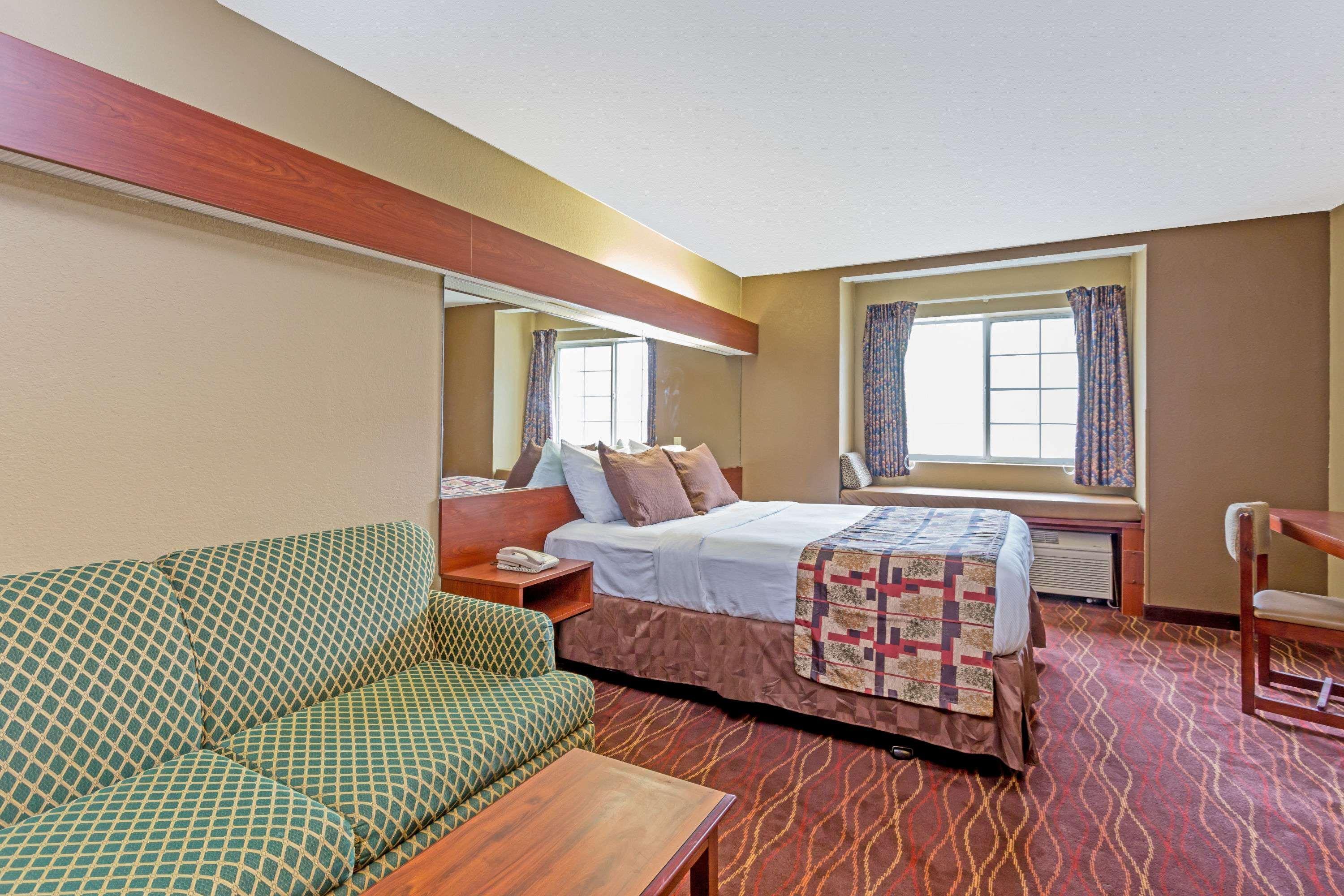 Microtel Inn & Suites By Wyndham Norcross Exteriör bild