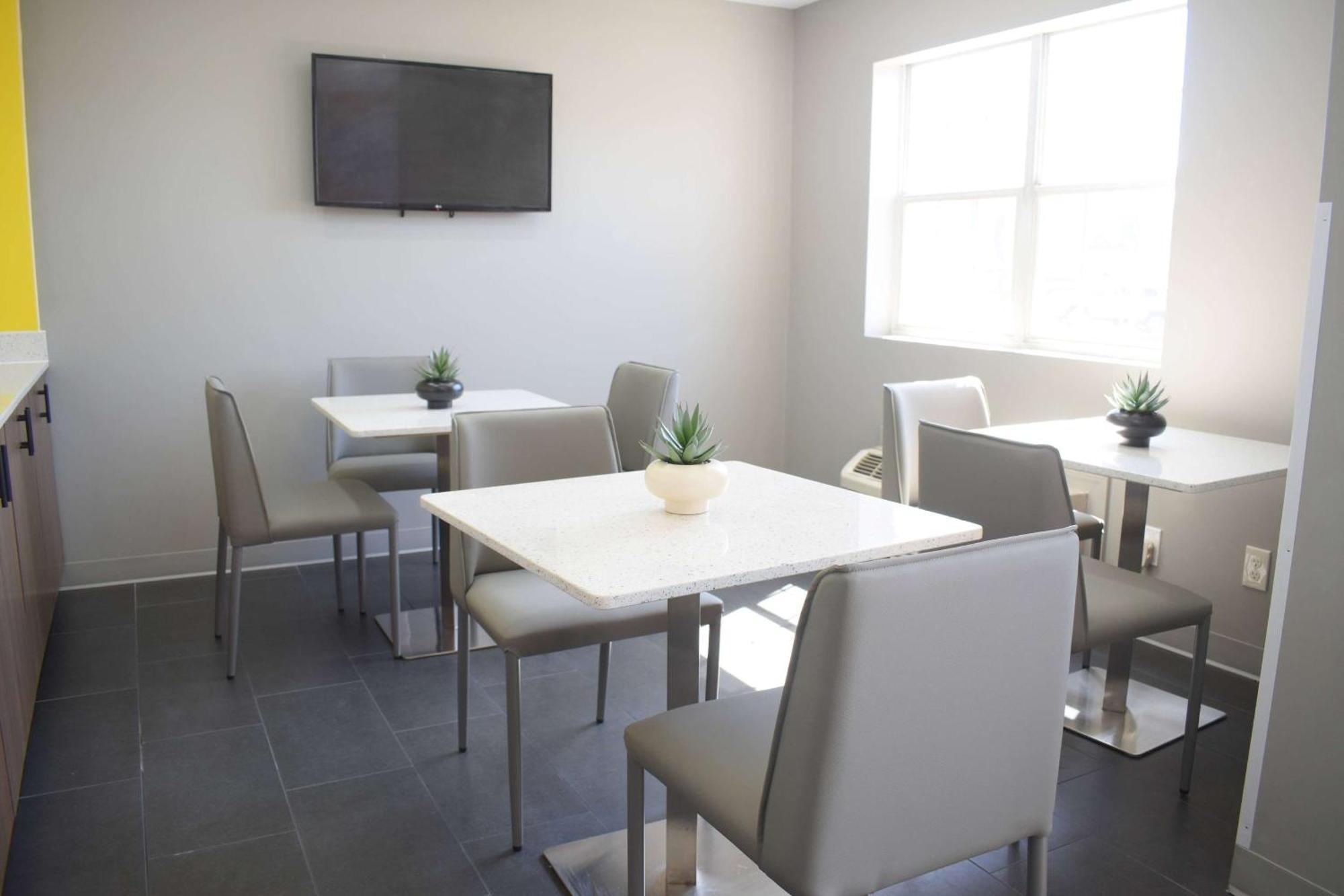 Microtel Inn & Suites By Wyndham Norcross Exteriör bild