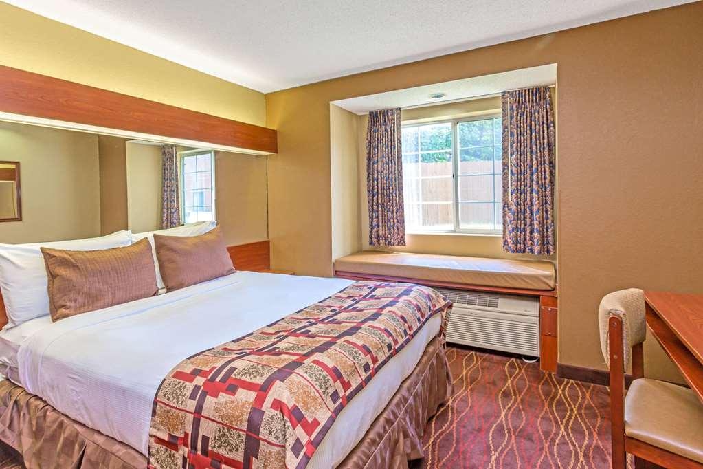 Microtel Inn & Suites By Wyndham Norcross Rum bild