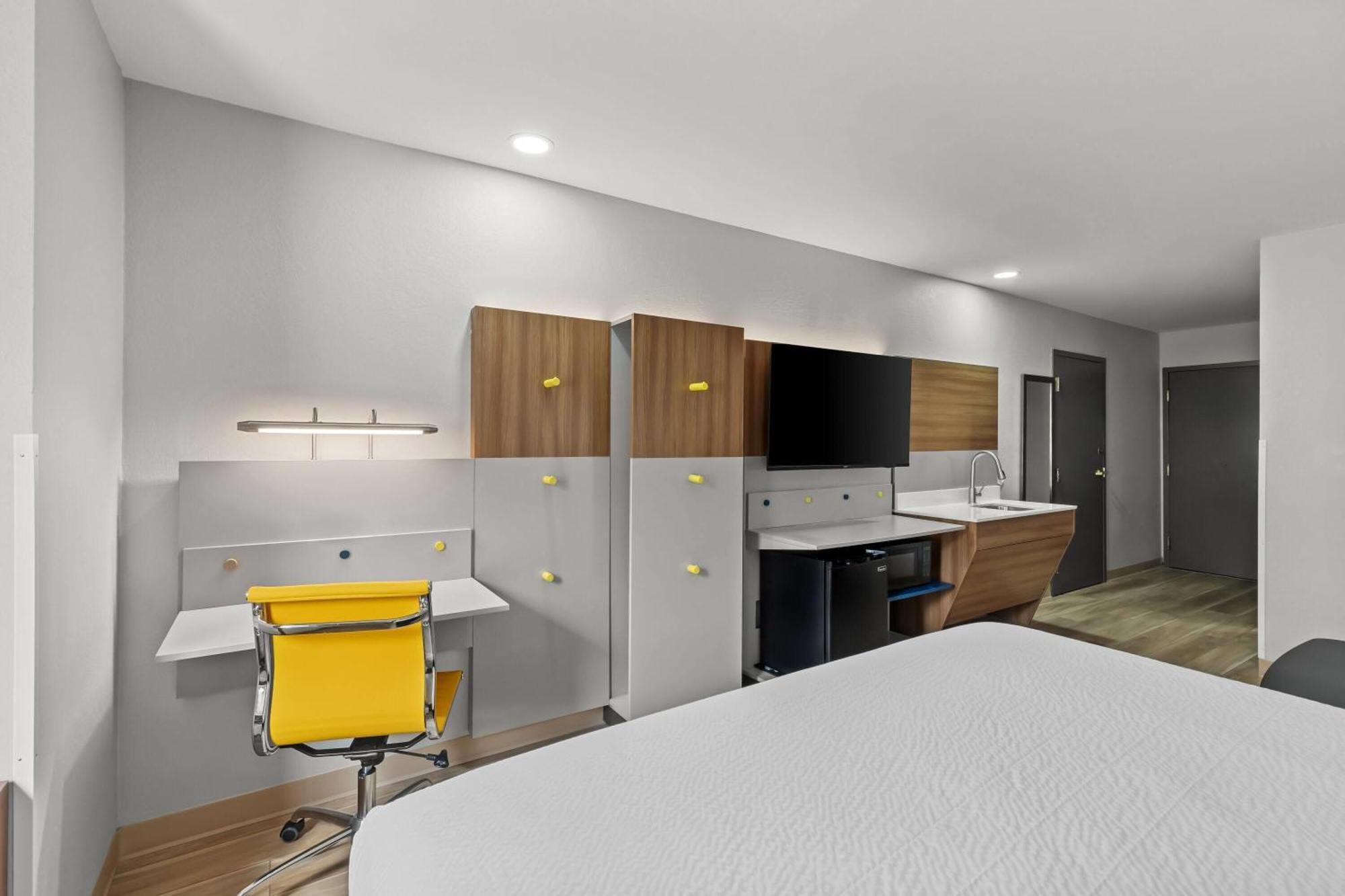 Microtel Inn & Suites By Wyndham Norcross Exteriör bild