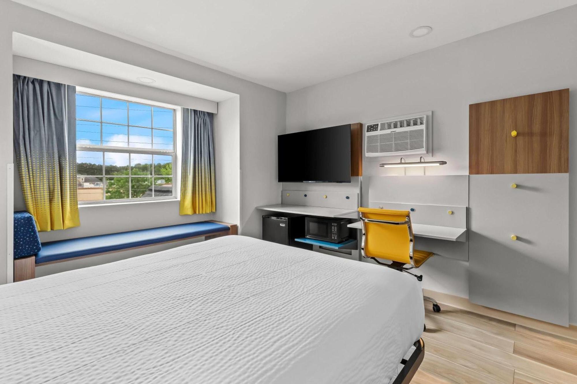 Microtel Inn & Suites By Wyndham Norcross Exteriör bild